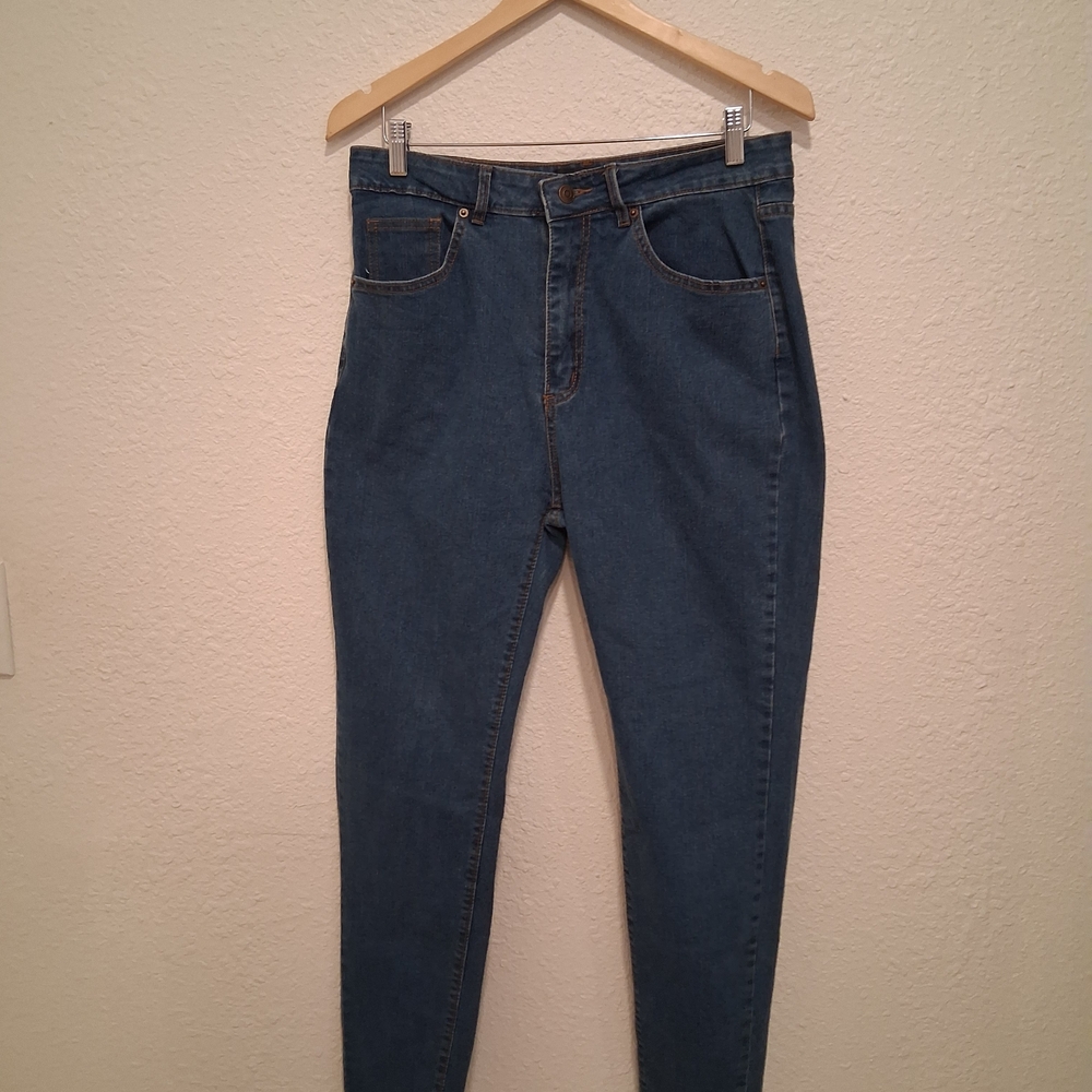 Women's Fashion Nova Dark Wash Jeans : Size 13 : 5 Pocket Design : Style CH006